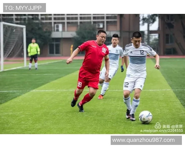 重庆足球队在世界锦标赛中的团队协作表现分析与点评